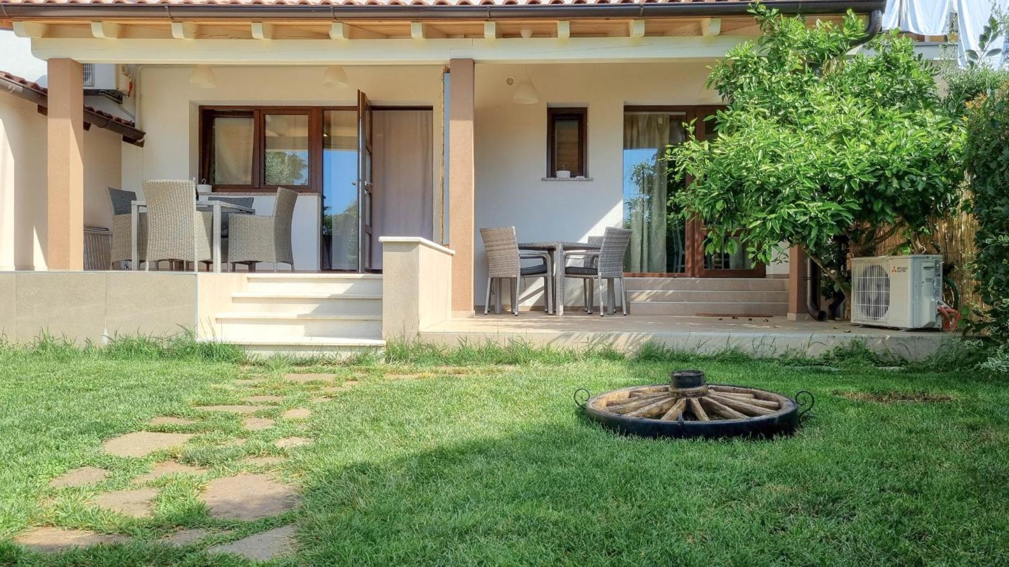 Doris One Apartment Novigrad  Bagian luar foto
